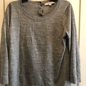 Grey sweater with buttons